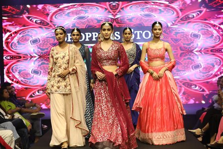 Shoppers Stop New Wedding Collection