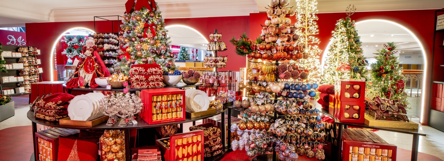 David Jones, Australia